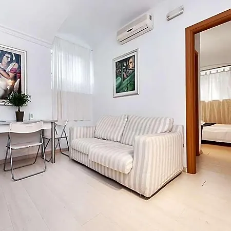 Residenza Maxima Aparthotel