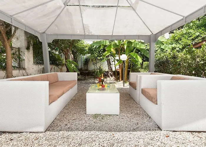 Aparthotel Residenza Maxima Rome