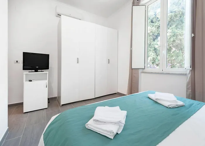 Residenza Maxima Aparthotel 3*