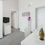 Residenza Maxima Aparthotel