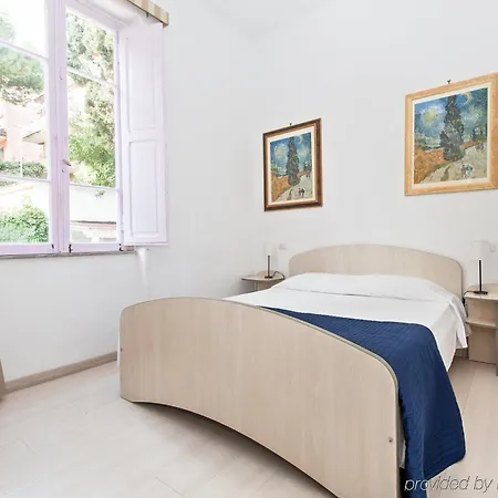 Residenza Maxima רומא