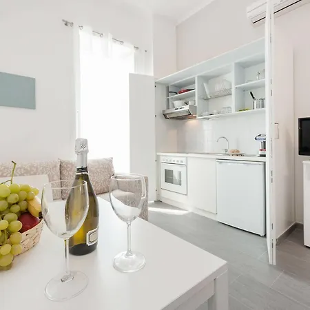 Residenza Maxima מלון דירות